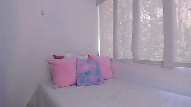 Brisa blue online show from 01.14.25