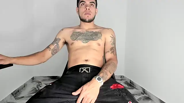 mikee scooth online show from 11.23.25