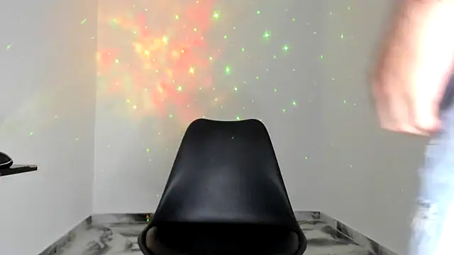 mikee scooth online show from 04.16.26