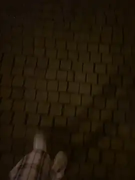 Snapshot of queenlo_xxx chatting on 12.25.24 queenlo xxx online show from 12.25.24