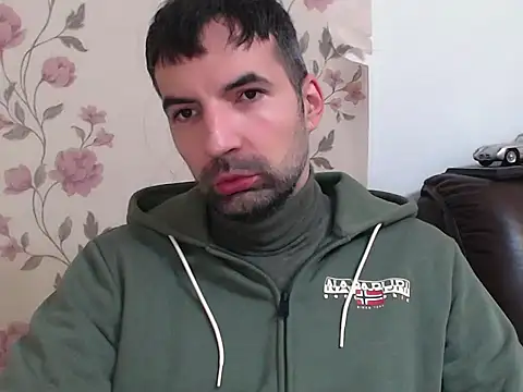 Leo 1617 online show from 04.04.26