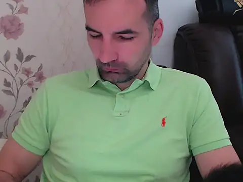 Leo 1617 online show from 04.17.26