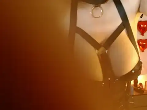 Snapshot of SamaraMartinez chatting on 03.21.25 SamaraMartinez online show from 03.21.25