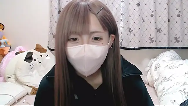  hiyor  online show from 10.31.25