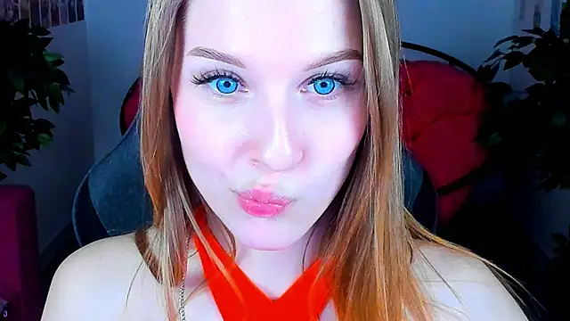 CuteMousee online show from 12.24.24
