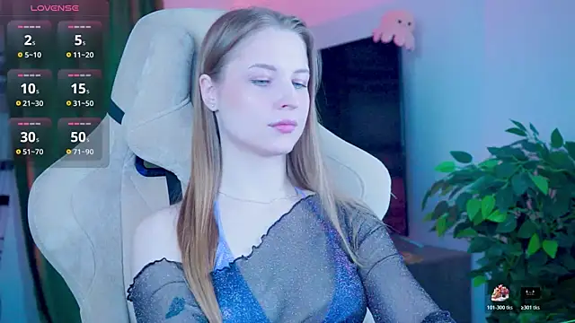 CuteMousee online show from 11.10.25