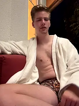 CDLukeLucy420 online show from 09.18.25