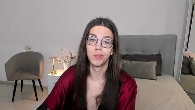 Alfreda Mills online show from 09.20.25