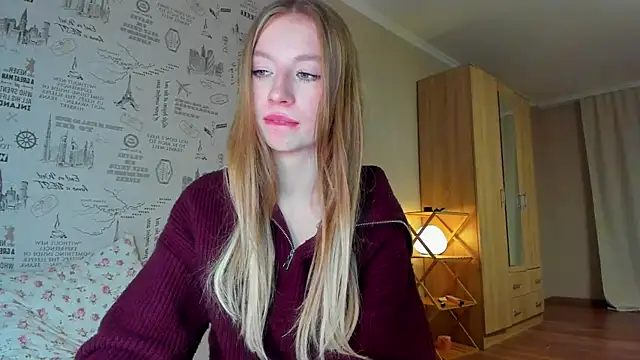 minidivaa  online show from 12.16.25