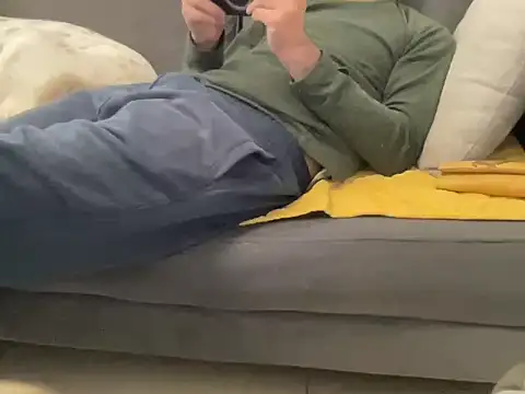 4small4inchlol online show from 04.01.26