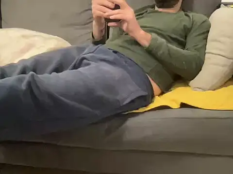 4small4inchlol online show from 04.04.26