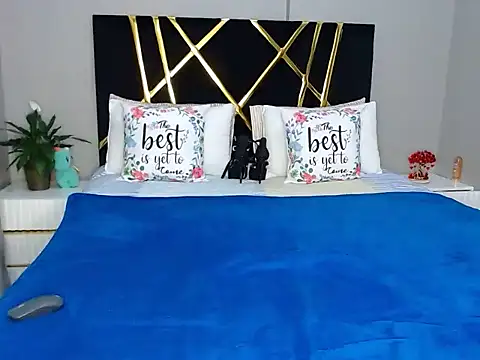 MissBigNipples online show from 10.05.25