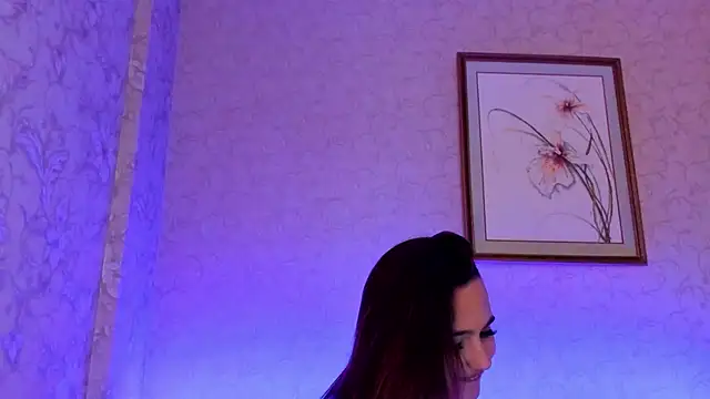 Snapshot of emma77_ chatting on 03.11.25 emma77  online show from 03.11.25