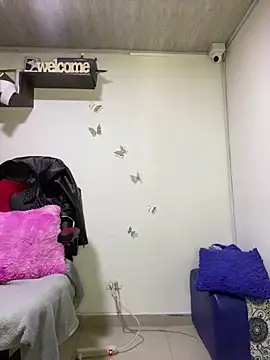 Snapshot of alicev_kitty chatting on 03.04.26 alicev kitty online show from 03.04.26