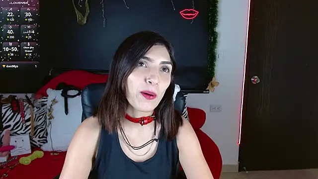 Carolaine69  online show from 12.09.24