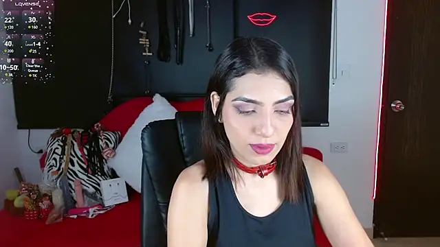 Carolaine69  online show from 01.07.25