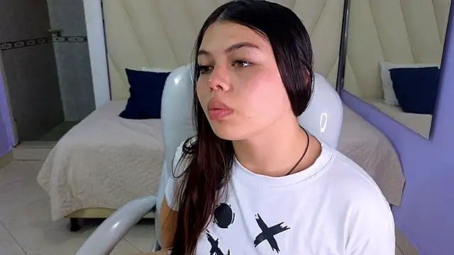 Sexy paradise18  online show from 12.22.24