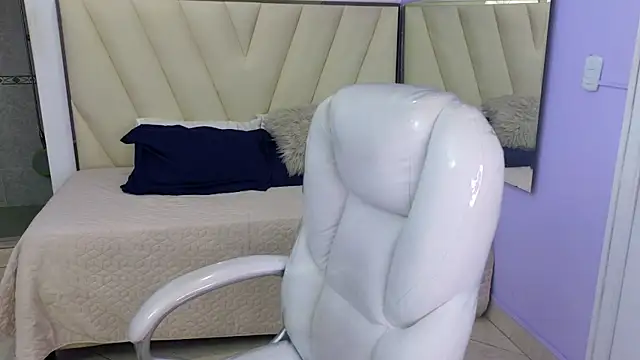 Sexy paradise18  online show from 12.31.24