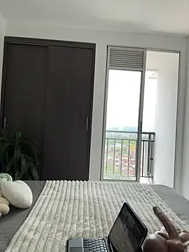 Libia James online show from 03.29.26