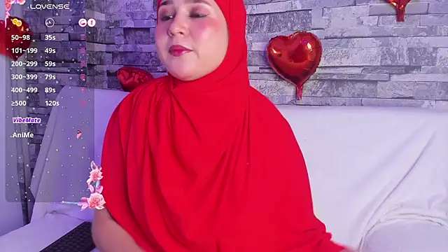 Snapshot of SamiQuest chatting on 02.14.25 SamiQuest online show from 02.14.25