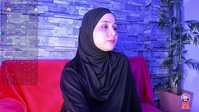 Snapshot of SamiQuest chatting on 02.27.25 SamiQuest online show from 02.27.25