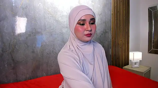 Snapshot of SamiQuest chatting on 10.27.25 SamiQuest online show from 10.27.25