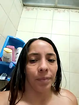 KatyLizz online show from 10.10.25