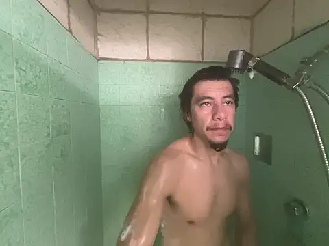 Snapshot of Adateen chatting on 12.17.24 Adateen online show from 12.17.24