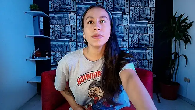 EmiGomez  online show from 03.23.26