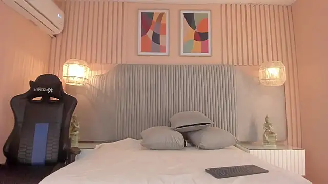 samyriverss online show from 12.18.25