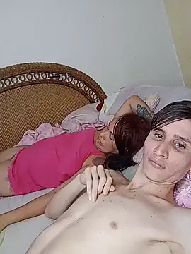 Snapshot of Milfvalesk chatting on 01.12.25 Milfvalesk online show from 01.12.25
