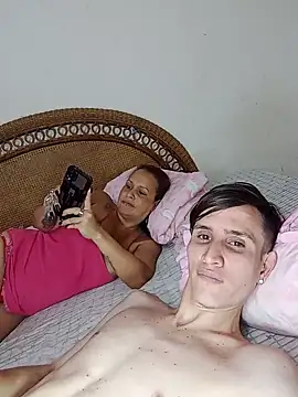 Snapshot of Milfvalesk chatting on 01.26.25 Milfvalesk online show from 01.26.25
