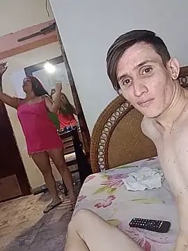 Snapshot of Milfvalesk chatting on 02.20.25 Milfvalesk online show from 02.20.25