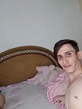 Snapshot of Milfvalesk chatting on 02.21.25 Milfvalesk online show from 02.21.25