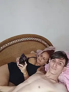 Snapshot of Milfvalesk chatting on 02.23.25 Milfvalesk online show from 02.23.25
