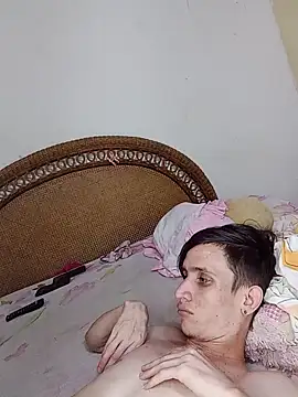 Snapshot of Milfvalesk chatting on 02.27.25 Milfvalesk online show from 02.27.25