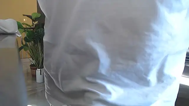 Snapshot of Toy-Daddy chatting on 10.29.25 Toy-Daddy online show from 10.29.25