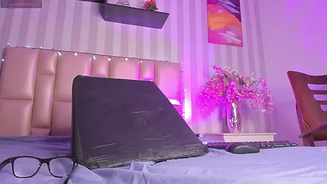 vayoleen online show from 12.13.24