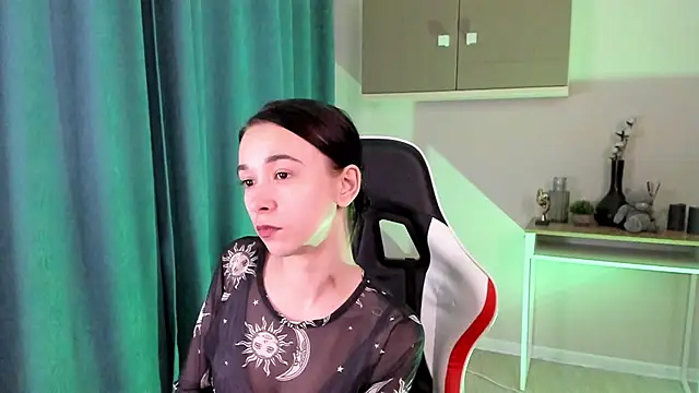 LilithStrangfor online show from 12.16.24