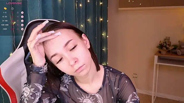 LilithStrangfor online show from 12.30.24