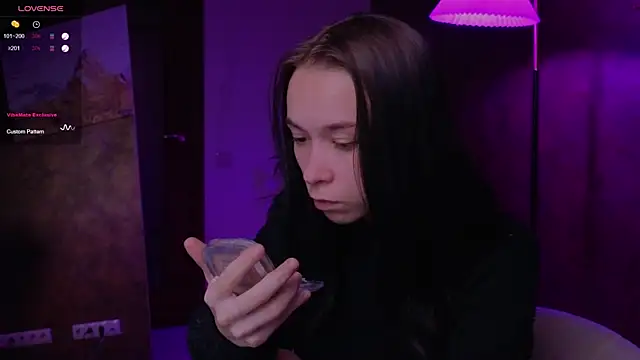 LilithStrangfor online show from 09.30.25