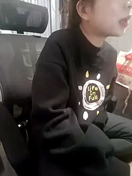 Fuckmehard2xx online show from 12.27.24