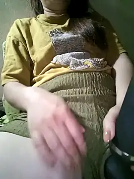 Snapshot of Fuckmehard2xx chatting on 10.17.25 Fuckmehard2xx online show from 10.17.25