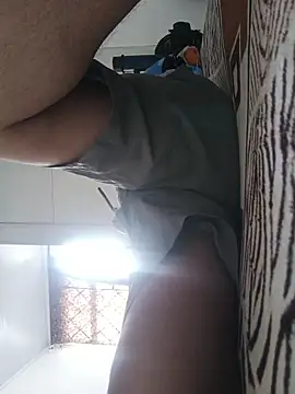 beautiful hands  online show from 03.25.26