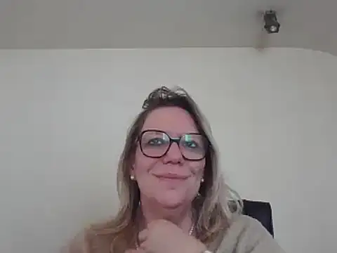Silkesquirt online show from 01.12.25