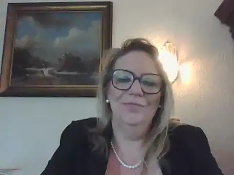 Silkesquirt online show from 01.15.25