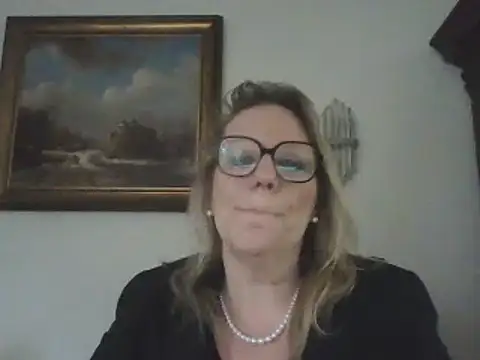 Silkesquirt online show from 01.15.25