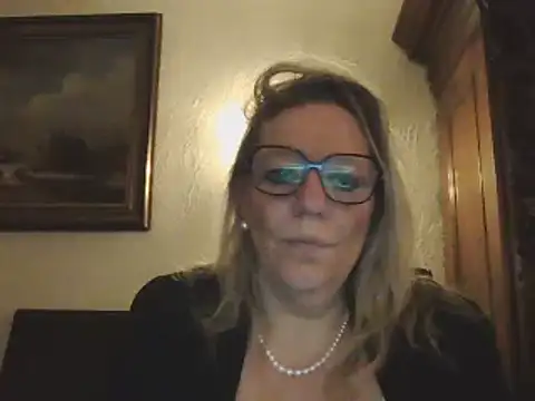 Silkesquirt online show from 01.23.25