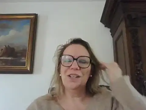 Silkesquirt online show from 02.26.25