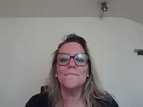 Silkesquirt online show from 03.06.25